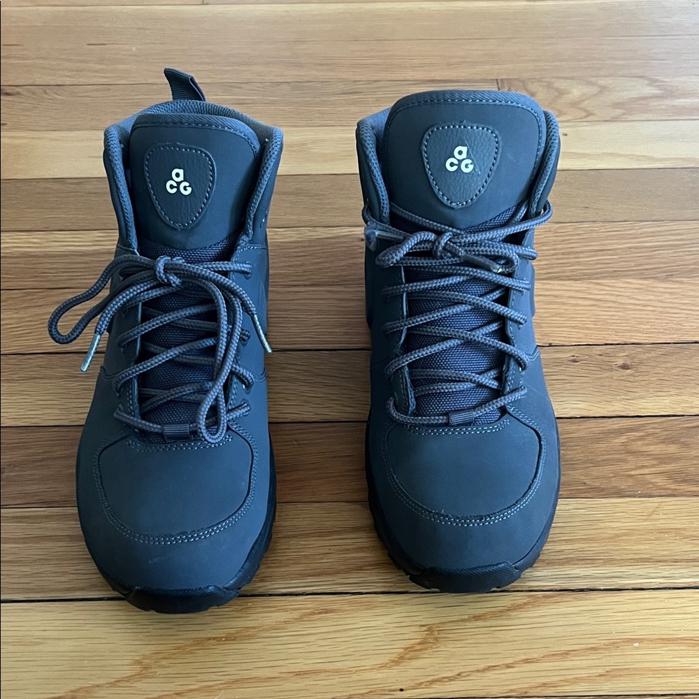 Men's  NIKE MANOA 6.7 YOUTH